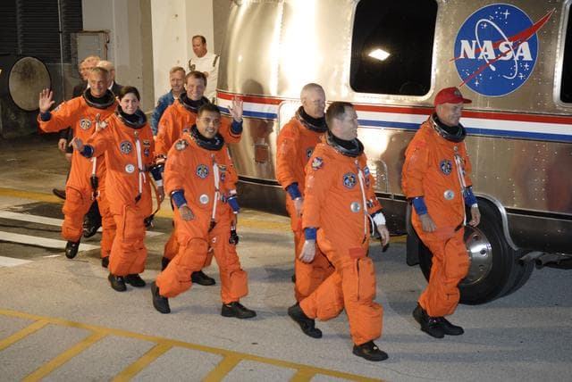 NASA image: sts128-s-007