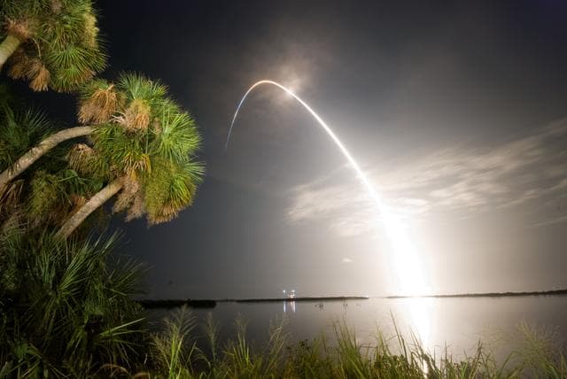 NASA image: sts128-s-011