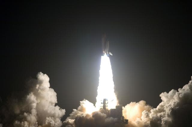 NASA image: sts128-s-026