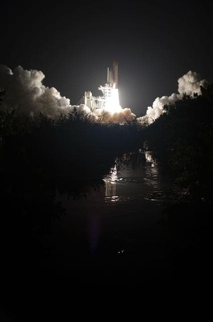 NASA image: sts128-s-035
