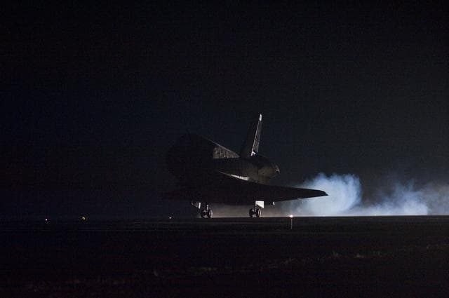 NASA image: STS-130 Endeavour Lands at KSC