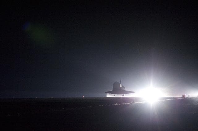 NASA image: STS-130 Endeavour Lands at KSC