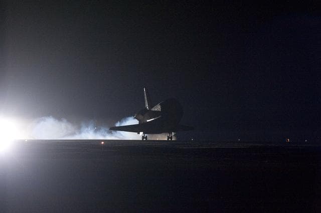 NASA image: STS-130 Endeavour Lands at KSC