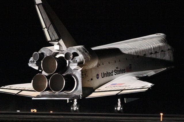 NASA image: STS-130 Endeavour Lands at KSC