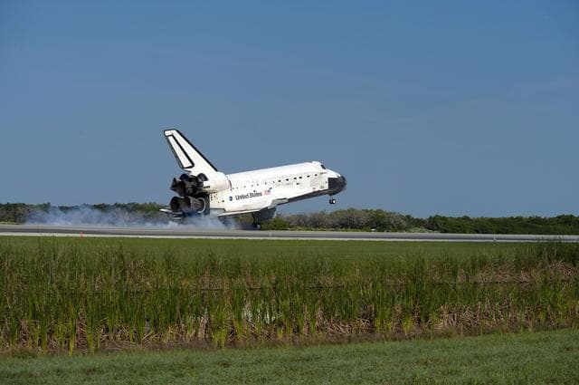 NASA image: sts131-s-100