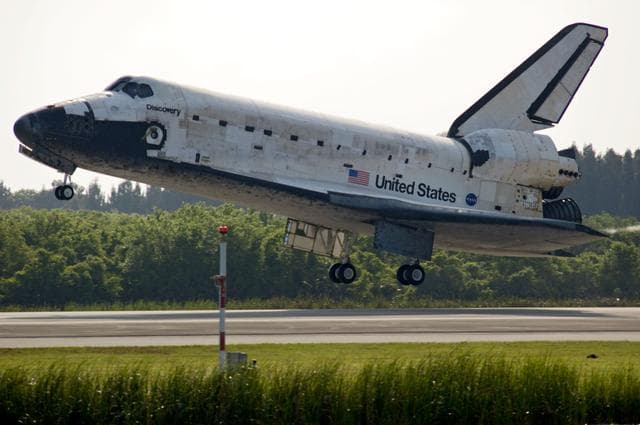 NASA image: sts131-s-111