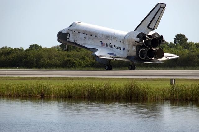 NASA image: sts131-s-112