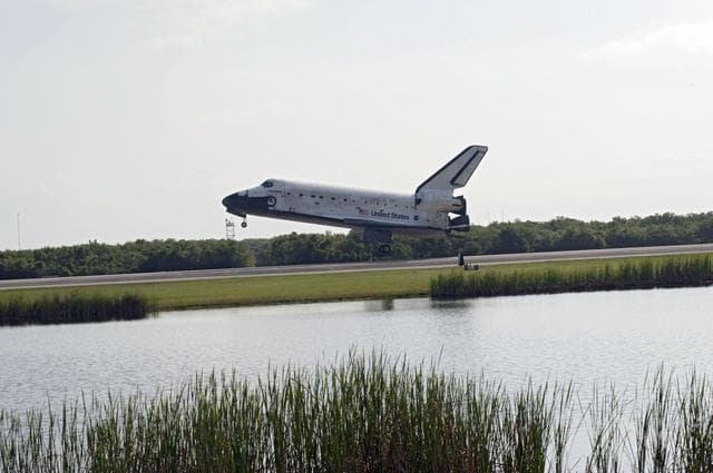 NASA image: sts131-s-120