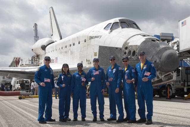 sts131-s-144