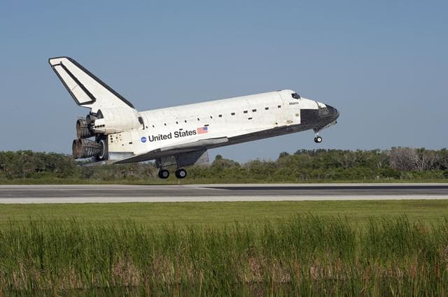 NASA image: STS-132 Space Shuttle Atlantis Landing