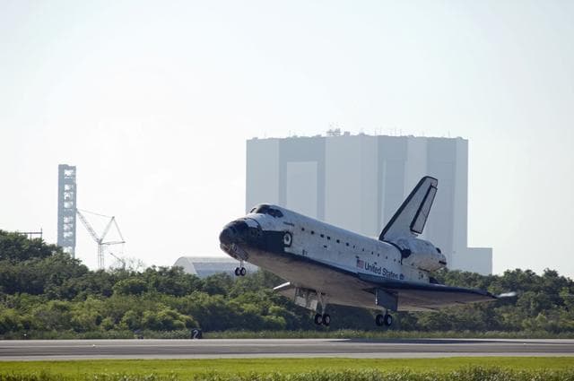 NASA image: STS-132 Space Shuttle Atlantis Landing