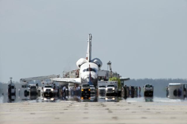 NASA image: STS-132 Space Shuttle Atlantis Landing