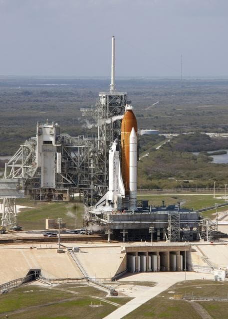 NASA image: Discovery on launch pad