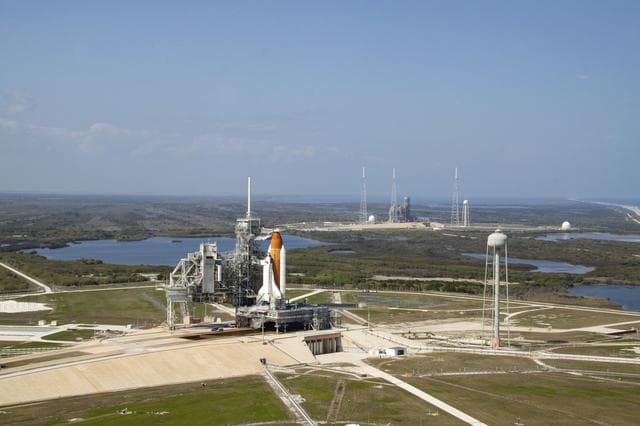 NASA image: Discovery on launch pad