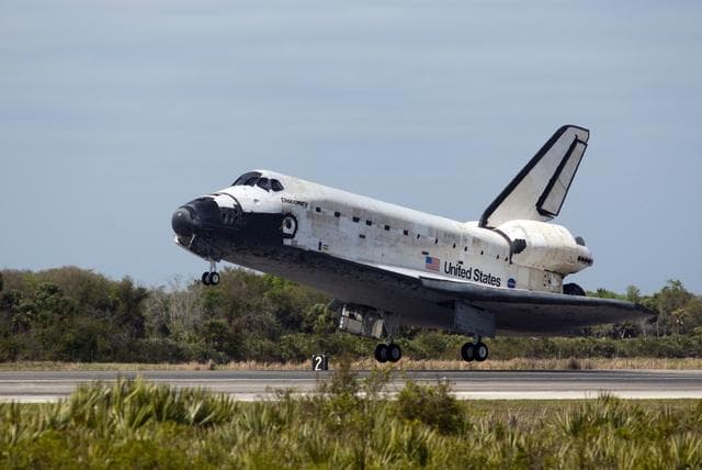 sts133-s-118