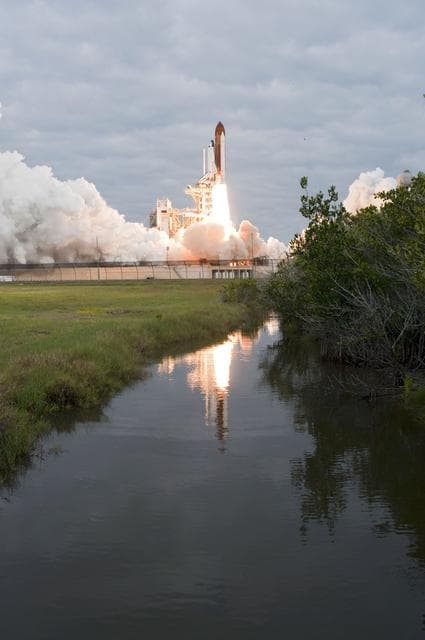 NASA image: Final Launch of the Space Shuttle Endeavour / STS-134 Mission
