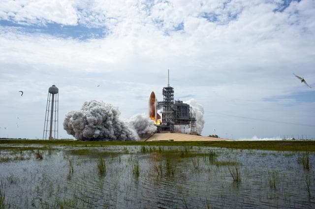 NASA image: The Final Launch of STS-135 Atlantis