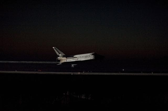 NASA image: The Final Landing of STS-135 Atlantis