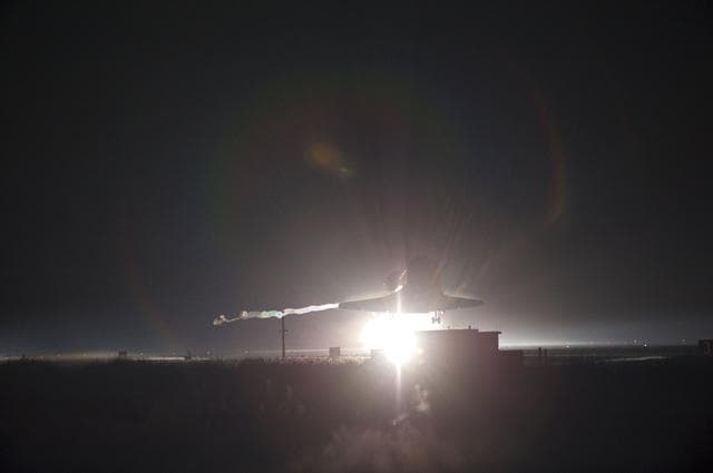 NASA image: The Final Landing of STS-135 Atlantis