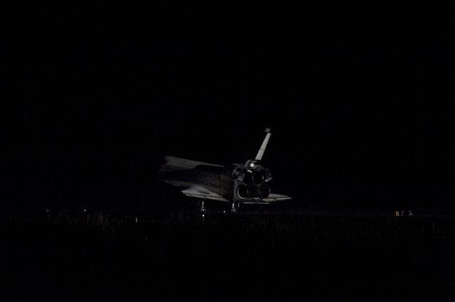 NASA image: The Final Landing of STS-135 Atlantis