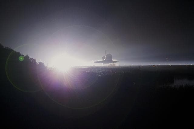 NASA image: The Final Landing of STS-135 Atlantis