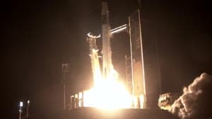 NASA image: Recientemente: Una nueva tripulación viajó a la estación espacial